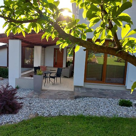 Village Romantic Apartments Near Cesky Krumlov (Adults Only) Strizov Екстериор снимка